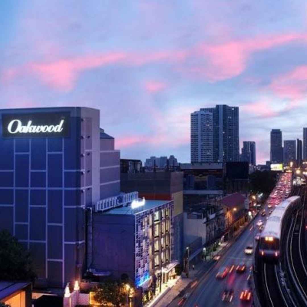 The Oakwood Hotel & Residence Oakwood Hotel 2 1